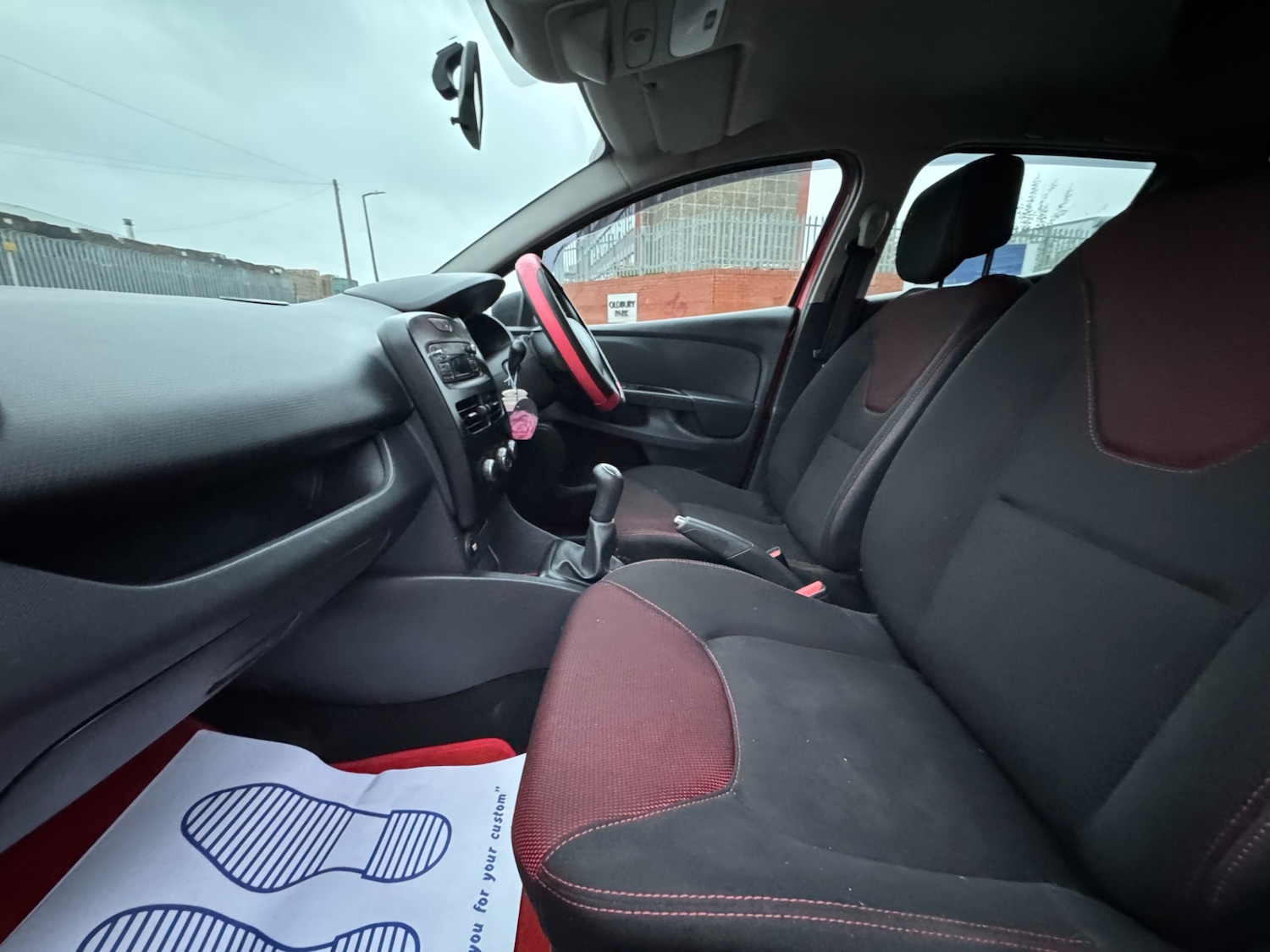 Used Renault Clio 2015 for sale - 77052622: Photo 14