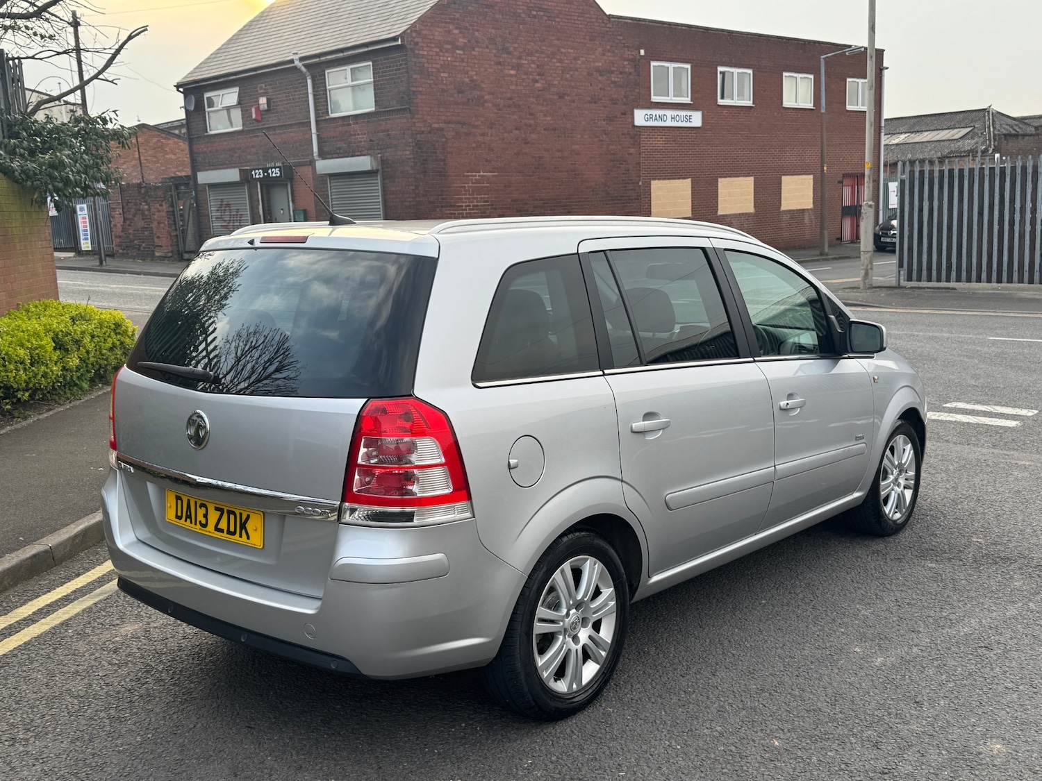 Vehicle 5