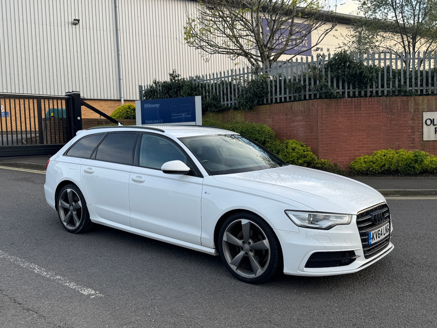 Used Audi A6 2014 for sale - 78175866: Photo 3