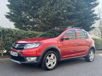 Used Dacia Sandero Stepway 2015 for sale - 74279119: Photo
