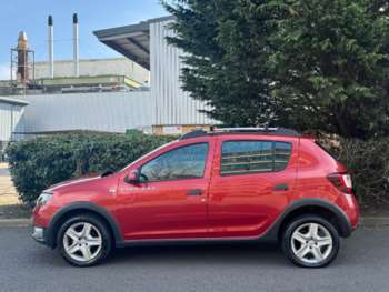 Used Dacia Sandero Stepway 2015 for sale - 74279119: Photo