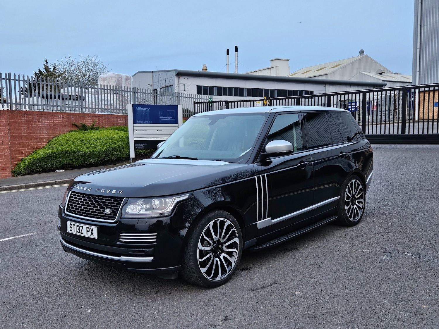 Used Land Rover Range Rover 2013 for sale - 78025346: Photo 10