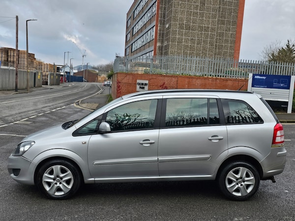 Used Vauxhall Zafira 2013 for sale - 73715658: Photo 8