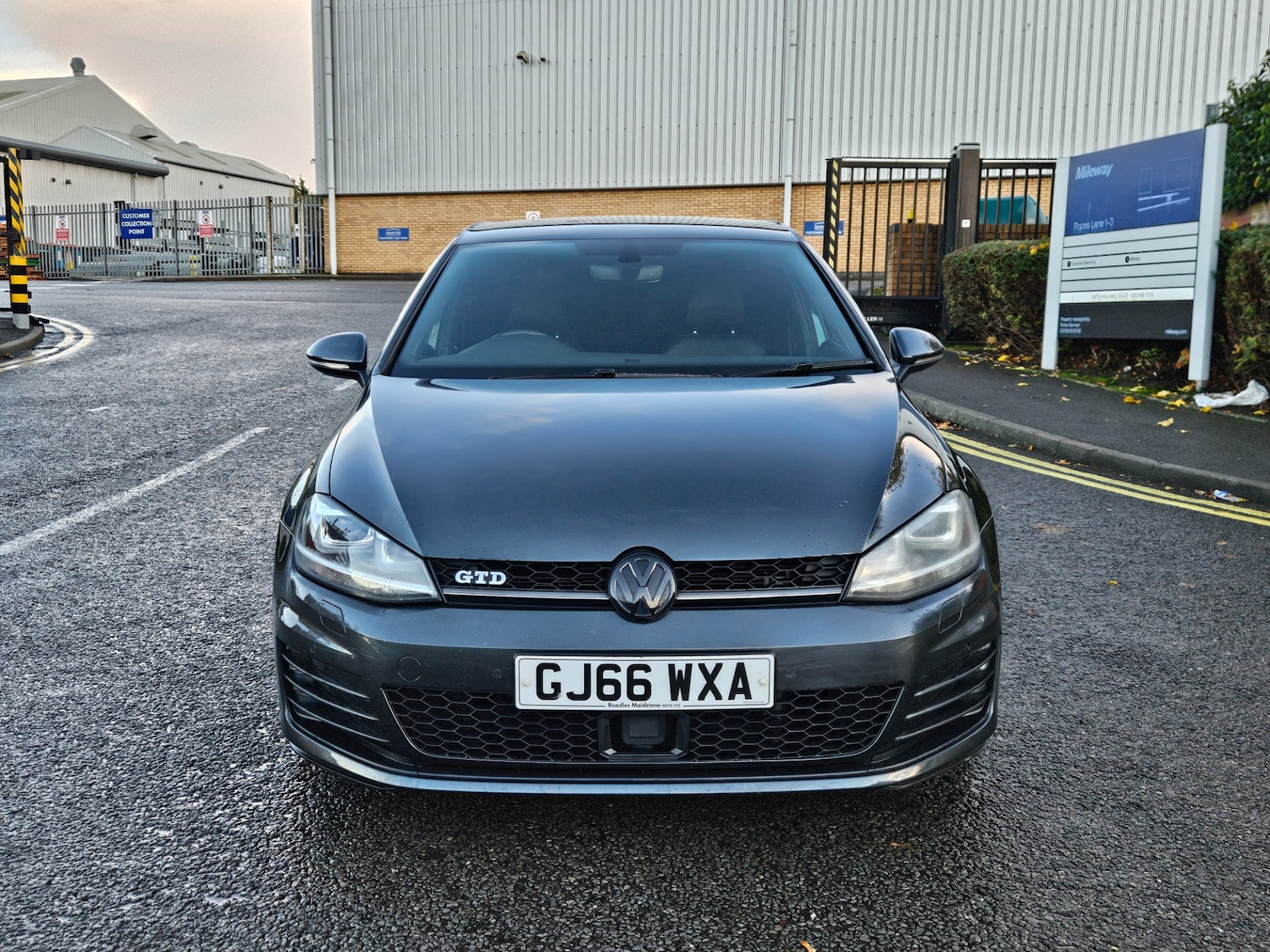 Used Volkswagen Golf 2016 for sale - 76419768: Photo 12