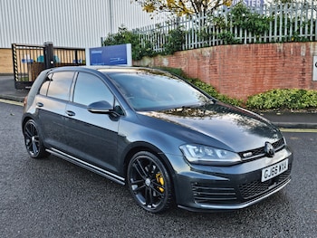 Used Volkswagen Golf 2016 for sale - 76419768: Photo