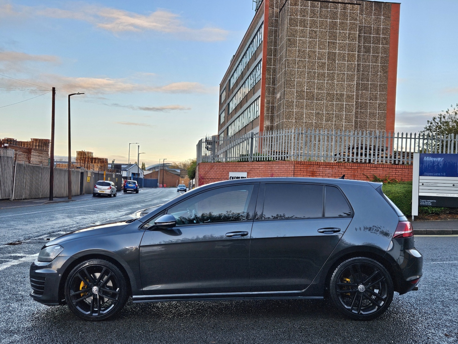Used Volkswagen Golf 2016 for sale - 76419768: Photo 8