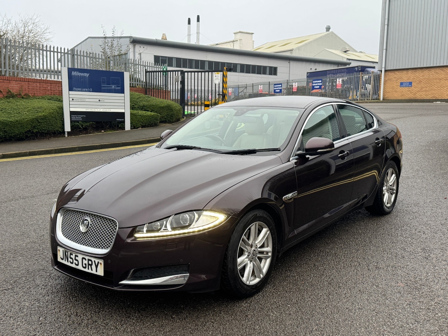 Used Jaguar XF 2012 for sale - 77052623: Photo 10