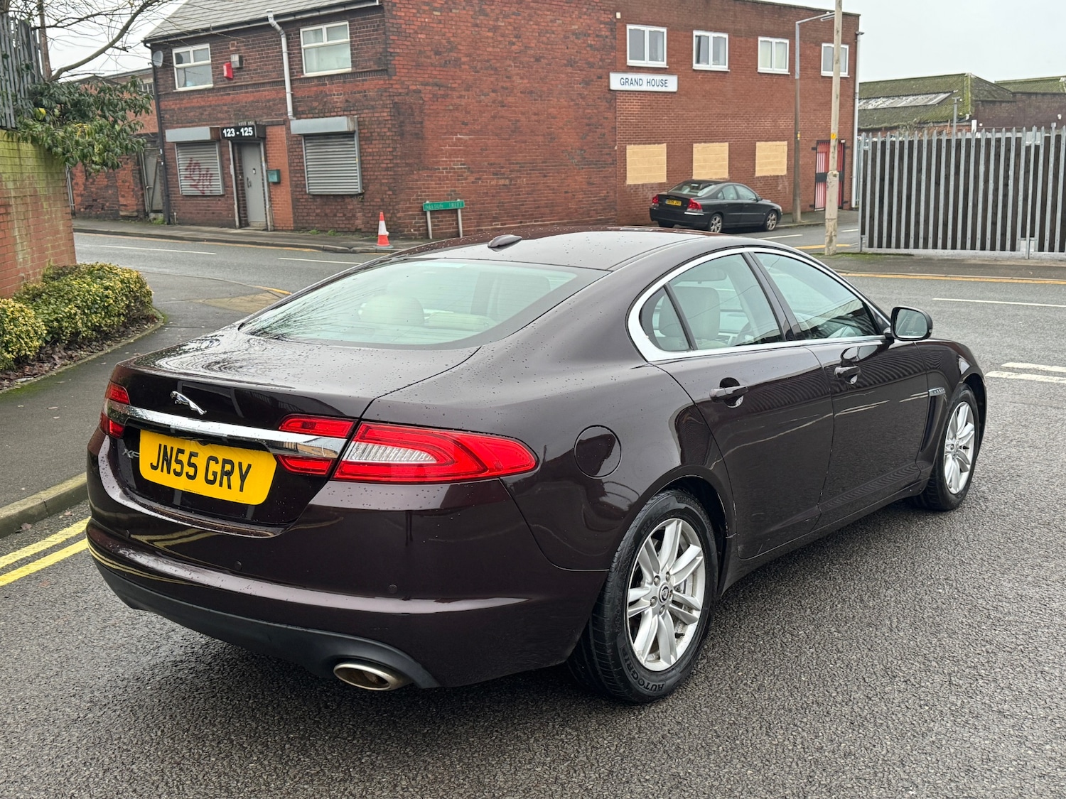 Used Jaguar XF 2012 for sale - 77052623: Photo 6