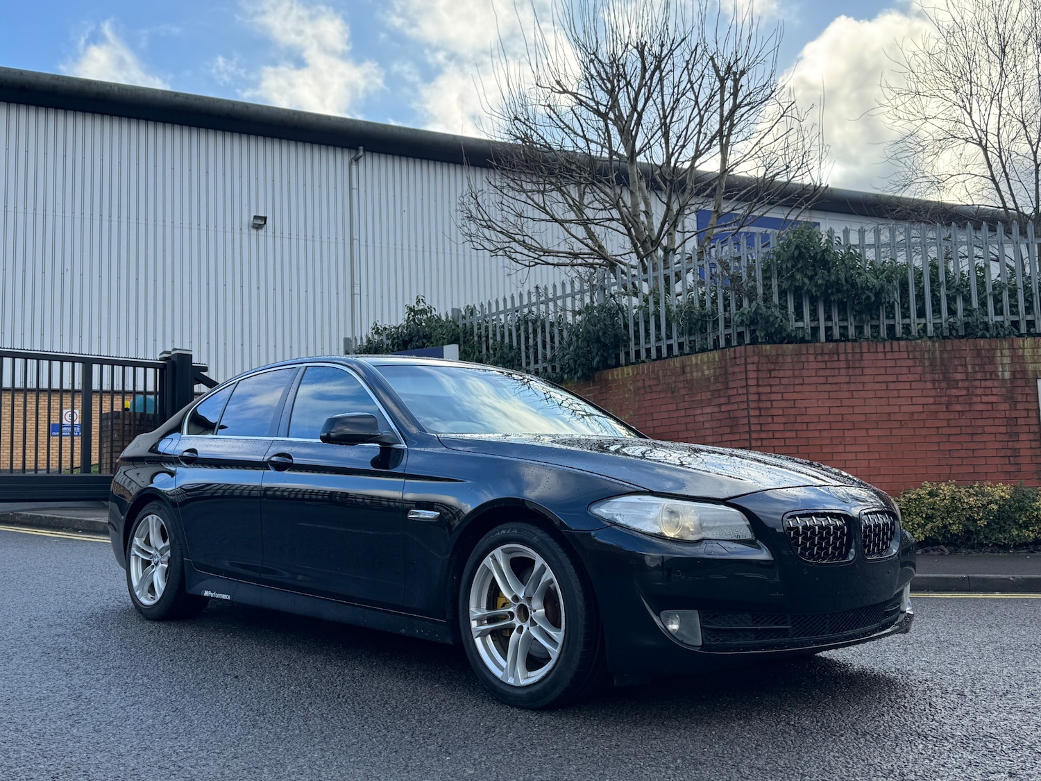 Used BMW 5 Series 2013 for sale - 77240781: Photo 2