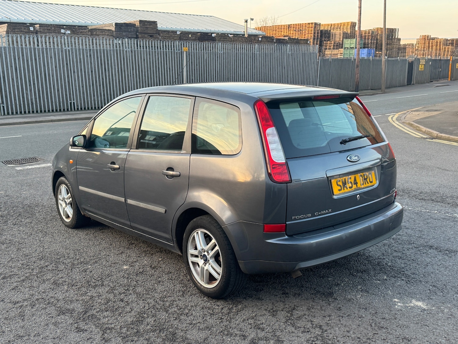 Used Ford Focus C-Max 2004 for sale - 77657432: Photo 8