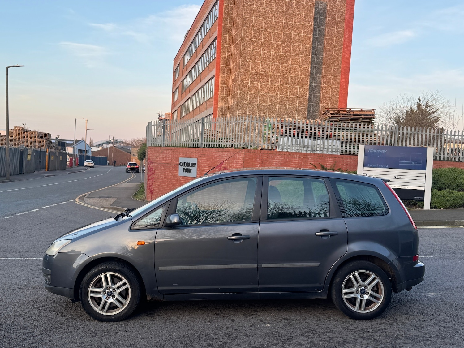 Used Ford Focus C-Max 2004 for sale - 77657432: Photo 9