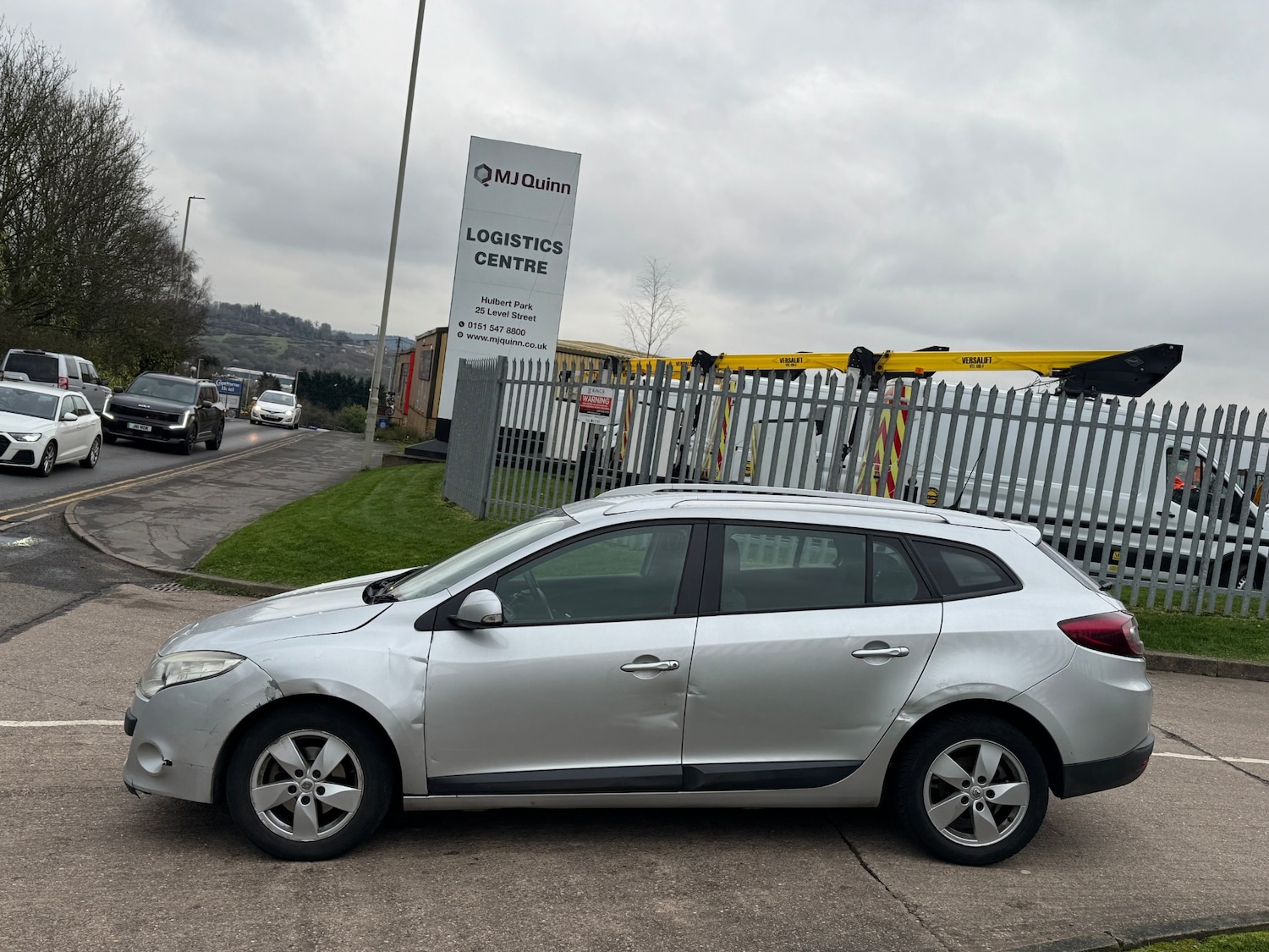 Used Renault Megane 2010 for sale - 77826014: Photo 9