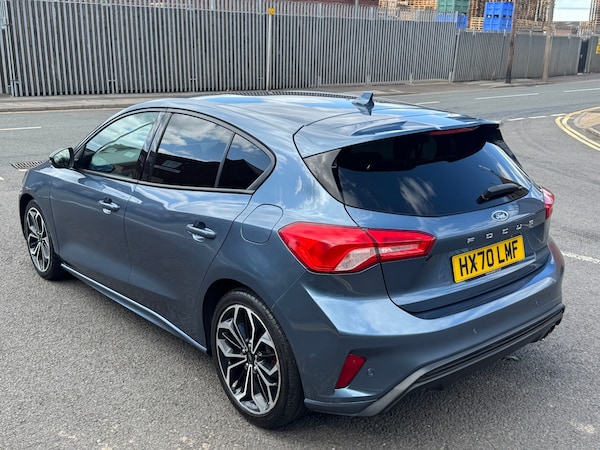 Used Ford Focus 2020 for sale - 75040424: Photo 9