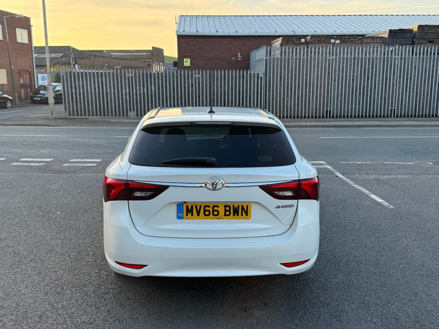 Used Toyota Avensis 2016 for sale - 77979975: Photo 7