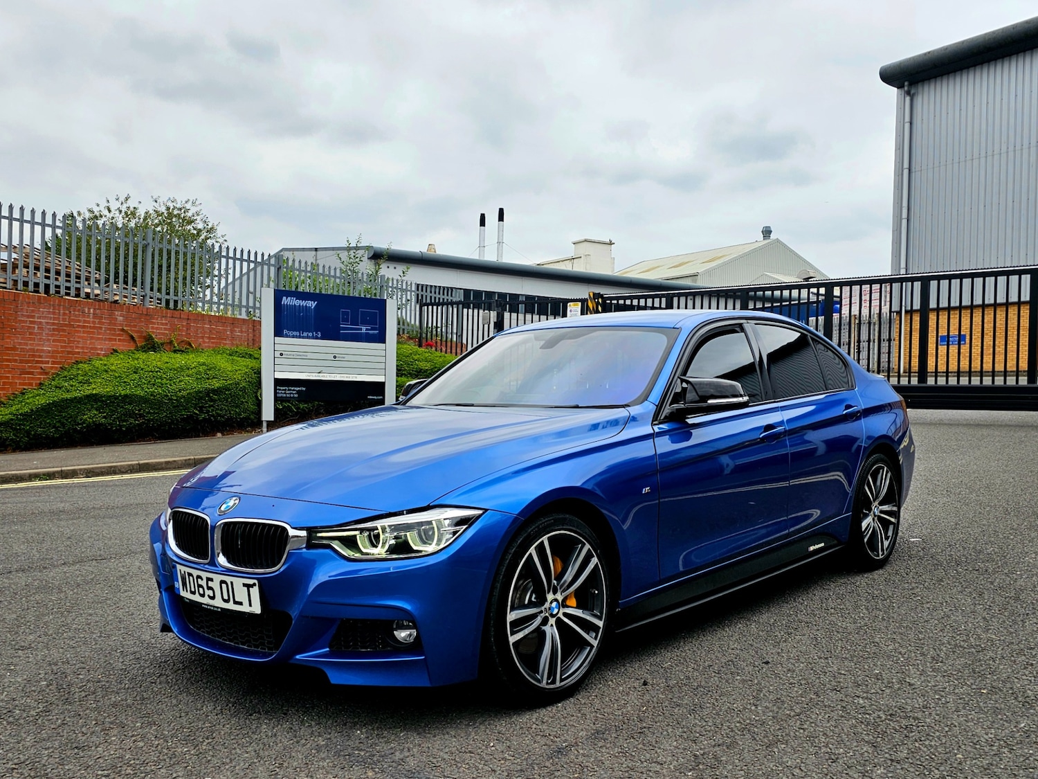 Used BMW 3 Series 2015 for sale - 76351833: Photo 14