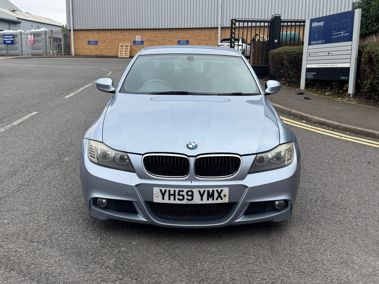 Used BMW 3 Series 2009 for sale - 76248437: Photo 4