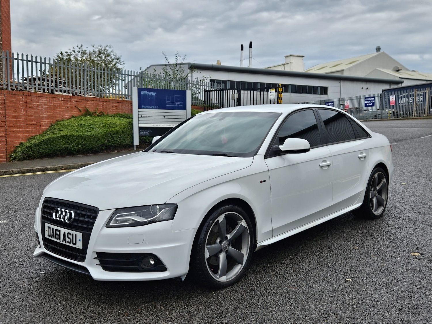 Used Audi A4 2011 for sale - 76486014: Photo 10