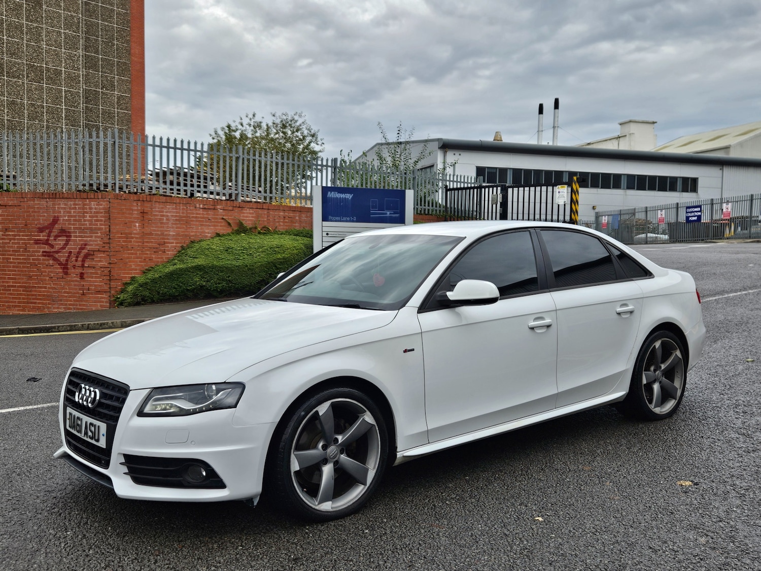 Used Audi A4 2011 for sale - 76486014: Photo 9
