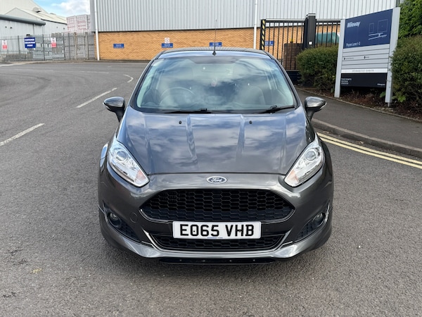 Used Ford Fiesta 2015 for sale - 74800704: Photo 4