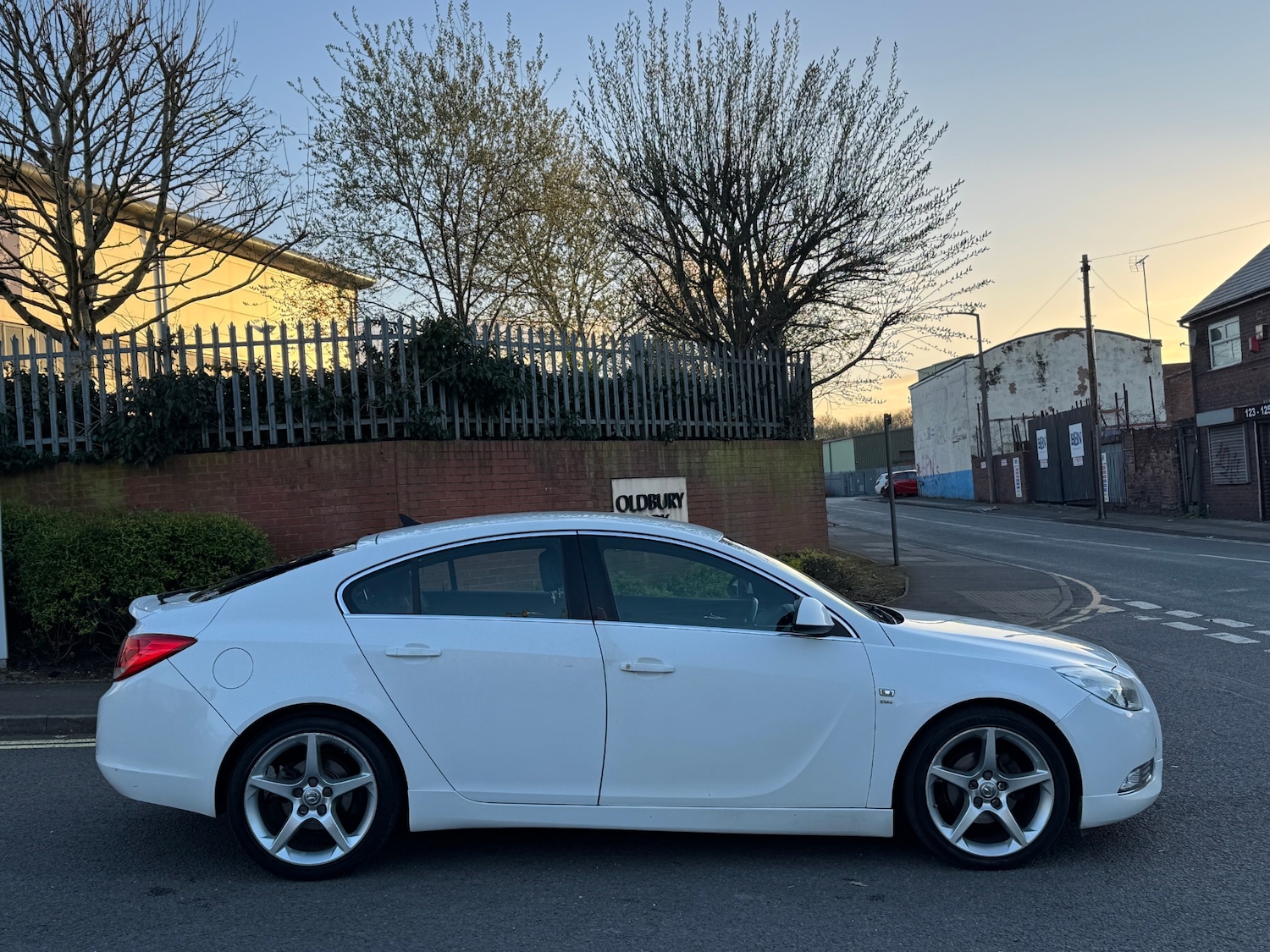 Used Vauxhall Insignia 2013 for sale - 78102305: Photo 5