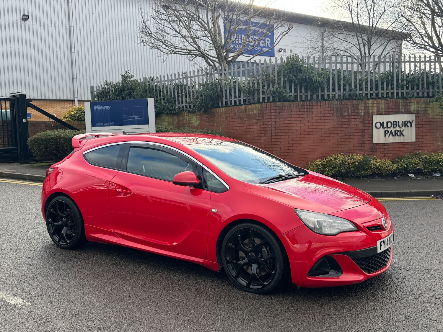 Used Vauxhall Astra GTC 2014 for sale - 77240779: Photo 3