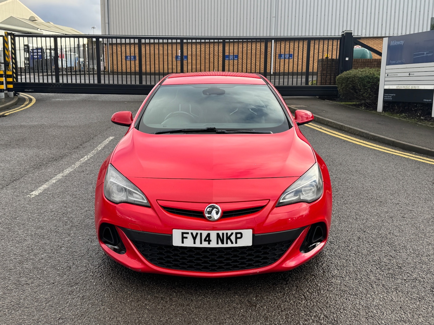 Used Vauxhall Astra GTC 2014 for sale - 77240779: Photo 4