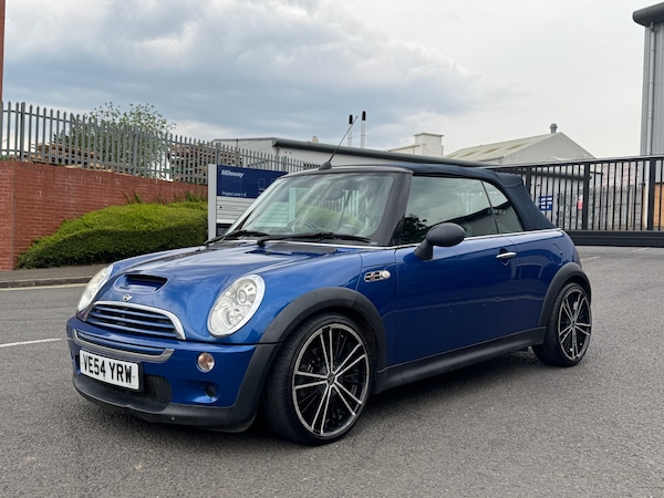 Used MINI Convertible 2005 for sale - 74713933: Photo 11