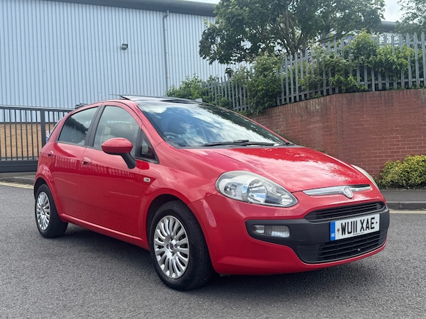 Used Fiat Punto Evo 2011 for sale - 74974754: Photo 2