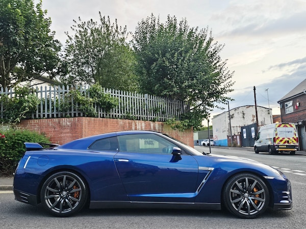 Used Nissan GT-R 2012 for sale - 75413319: Photo 10