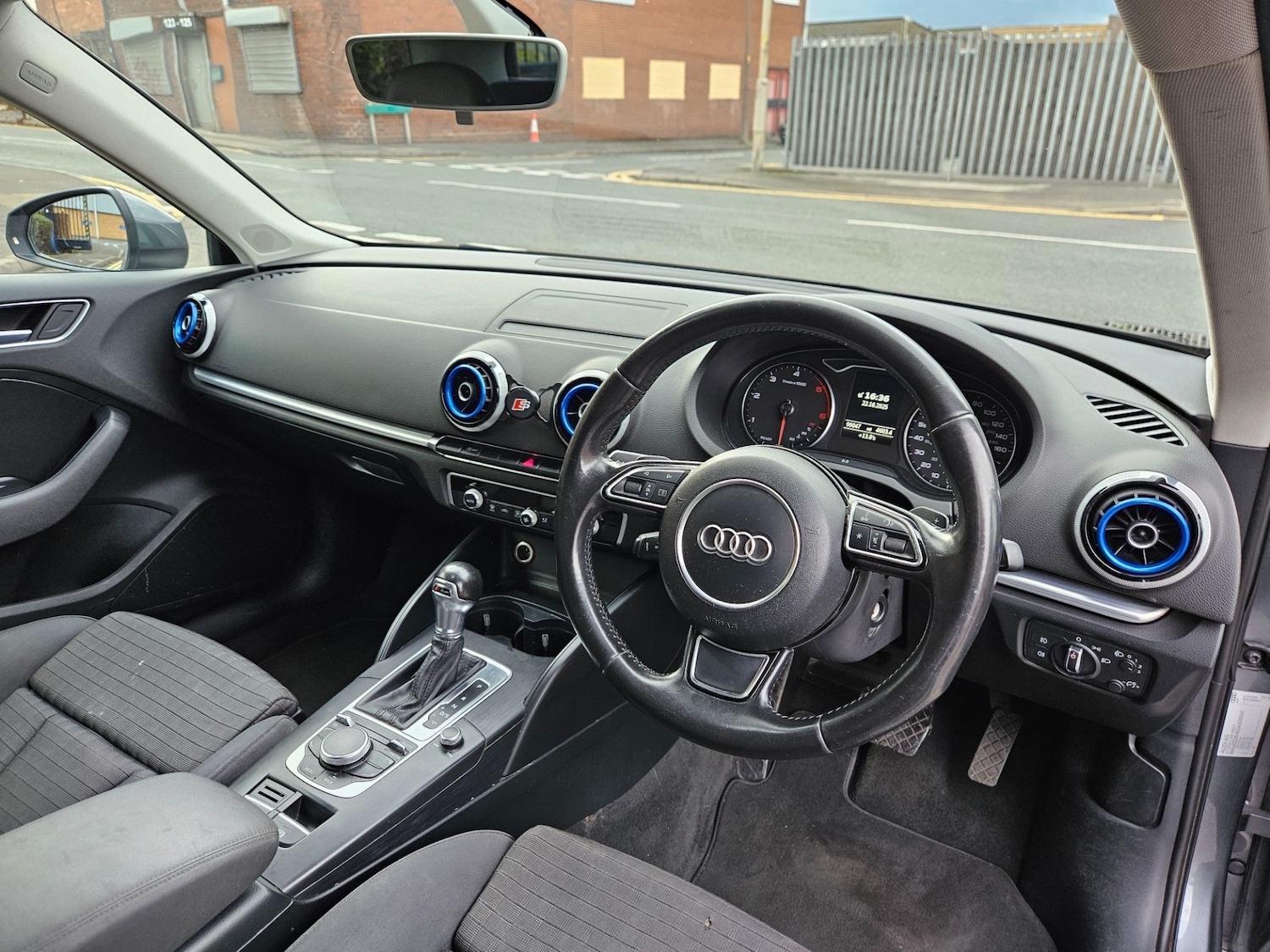 Used Audi A3 2015 for sale - 76381489: Photo 13