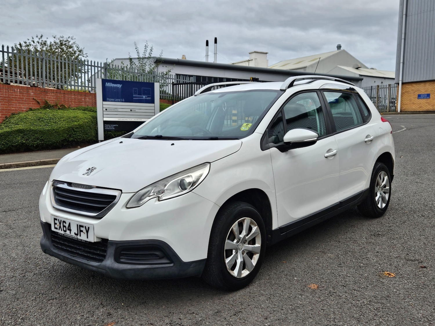 Used Peugeot 2008 2014 for sale - 76381490: Photo 10