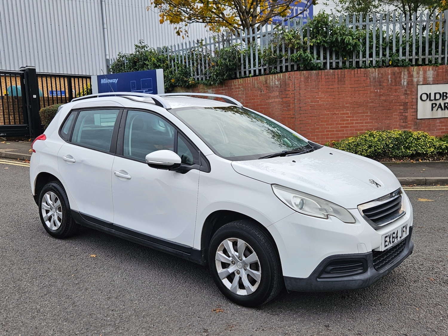 Used Peugeot 2008 2014 for sale - 76381490: Photo 3
