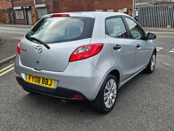 Used Mazda Mazda2 2008 for sale - 76248441: Photo 5