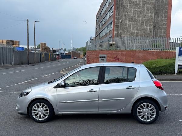Used Renault Clio 2011 for sale - 74487534: Photo 8
