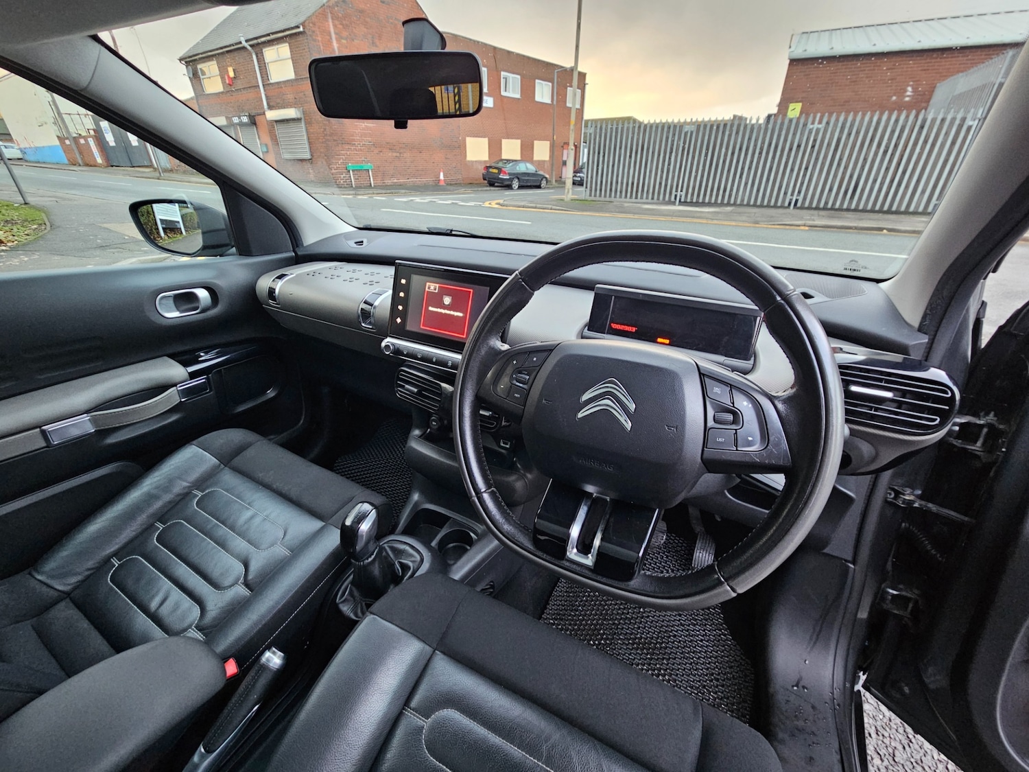 Used Citroen C4 Cactus 2017 for sale - 76971147: Photo 17