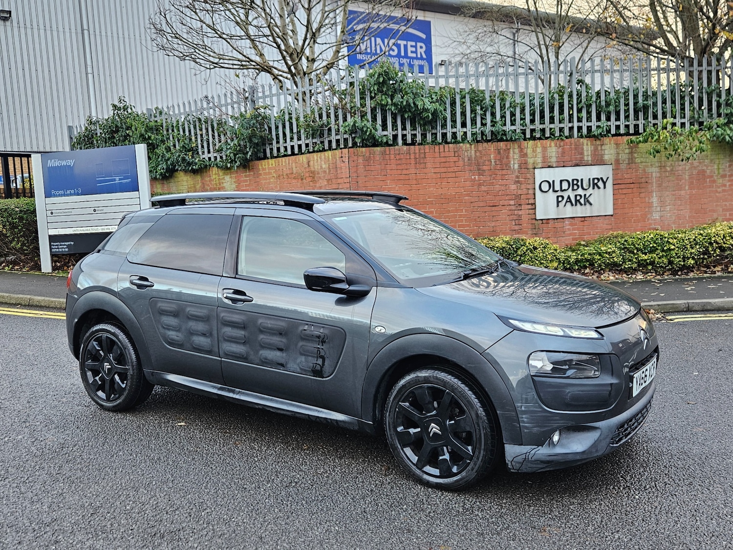 Used Citroen C4 Cactus 2017 for sale - 76971147: Photo 3