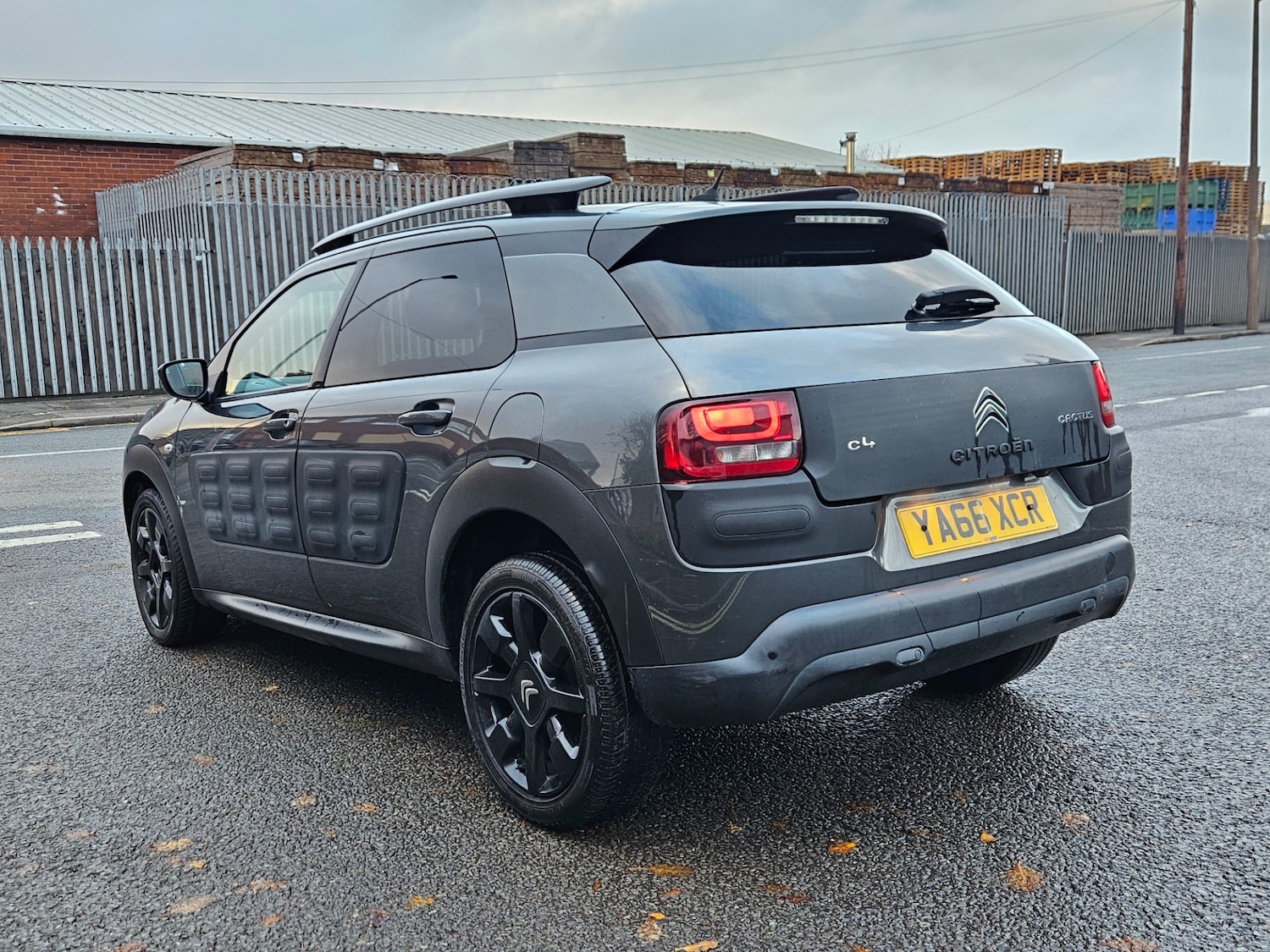 Used Citroen C4 Cactus 2017 for sale - 76971147: Photo 8