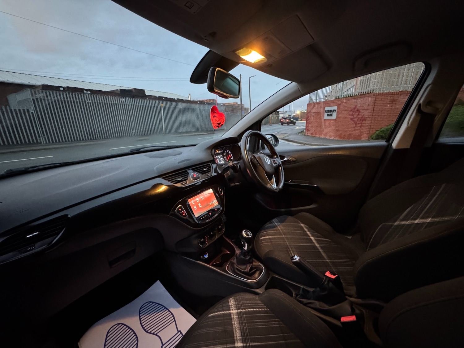 Used Vauxhall Corsa 2015 for sale - 76940246: Photo 13