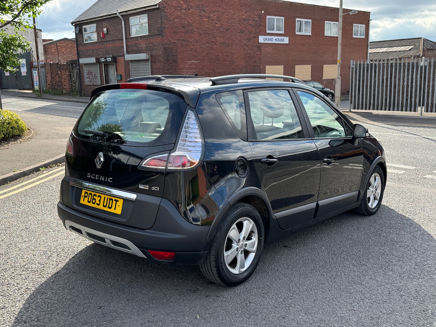 Vehicle 6