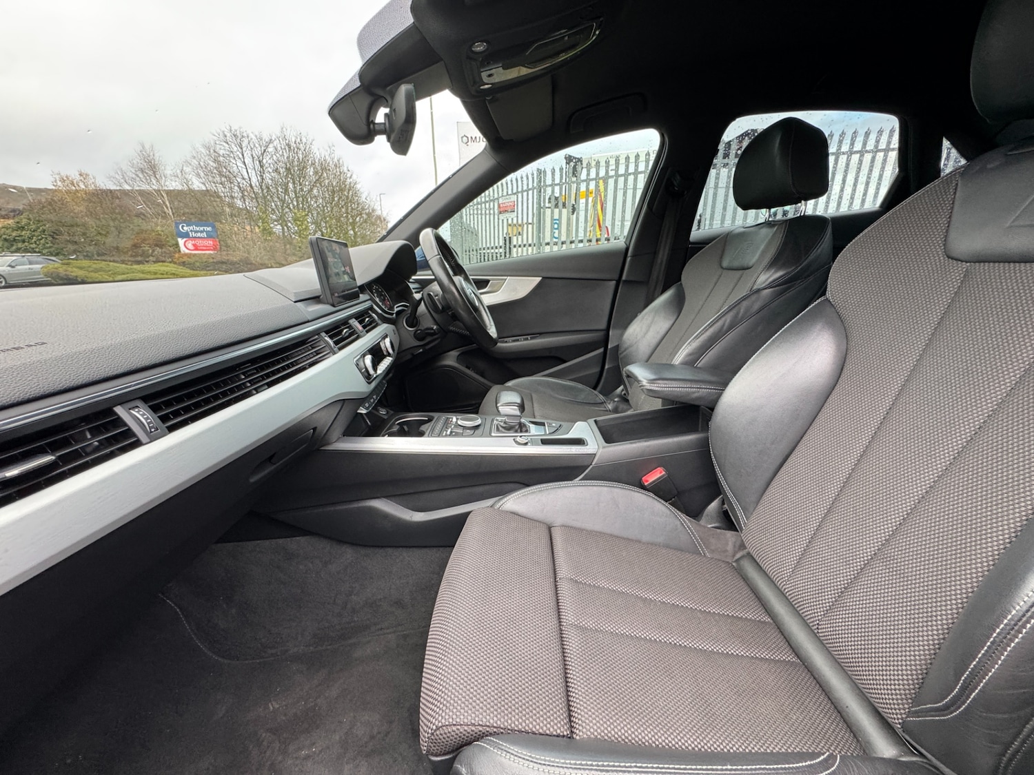 Used Audi A4 2016 for sale - 76850929: Photo 13