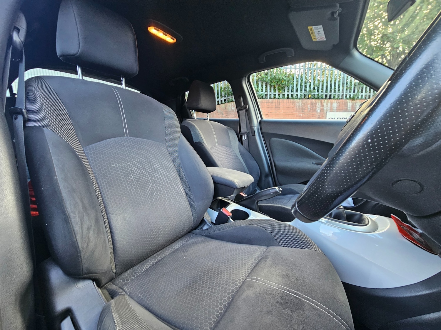 Used Nissan Juke 2015 for sale - 76399384: Photo 15