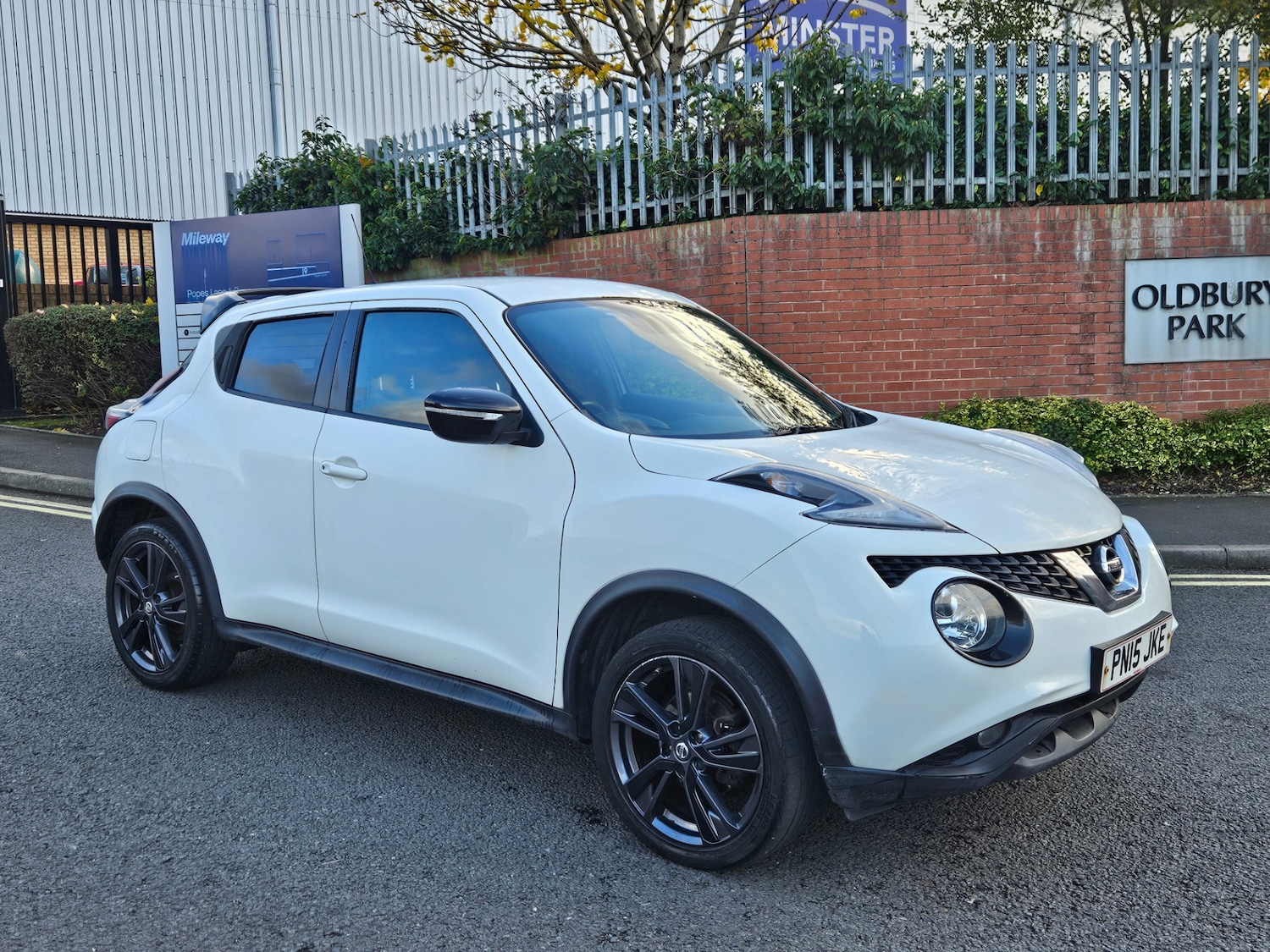Used Nissan Juke 2015 for sale - 76399384: Photo 3