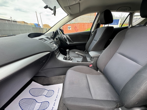 Used Mazda Mazda3 2010 for sale - 75700506: Photo 14