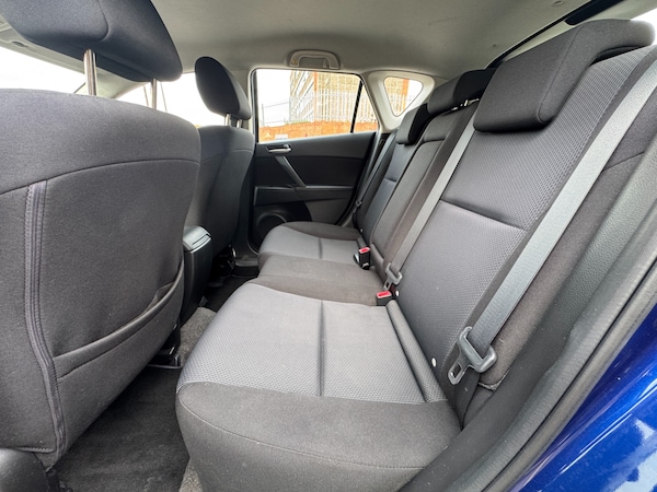Used Mazda Mazda3 2010 for sale - 75700506: Photo 16