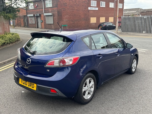 Used Mazda Mazda3 2010 for sale - 75700506: Photo 6