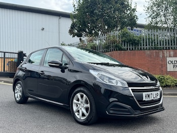 Used Peugeot 208 2017 for sale - 75700424: Photo