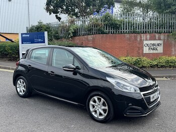 Used Peugeot 208 2017 for sale - 75700424: Photo