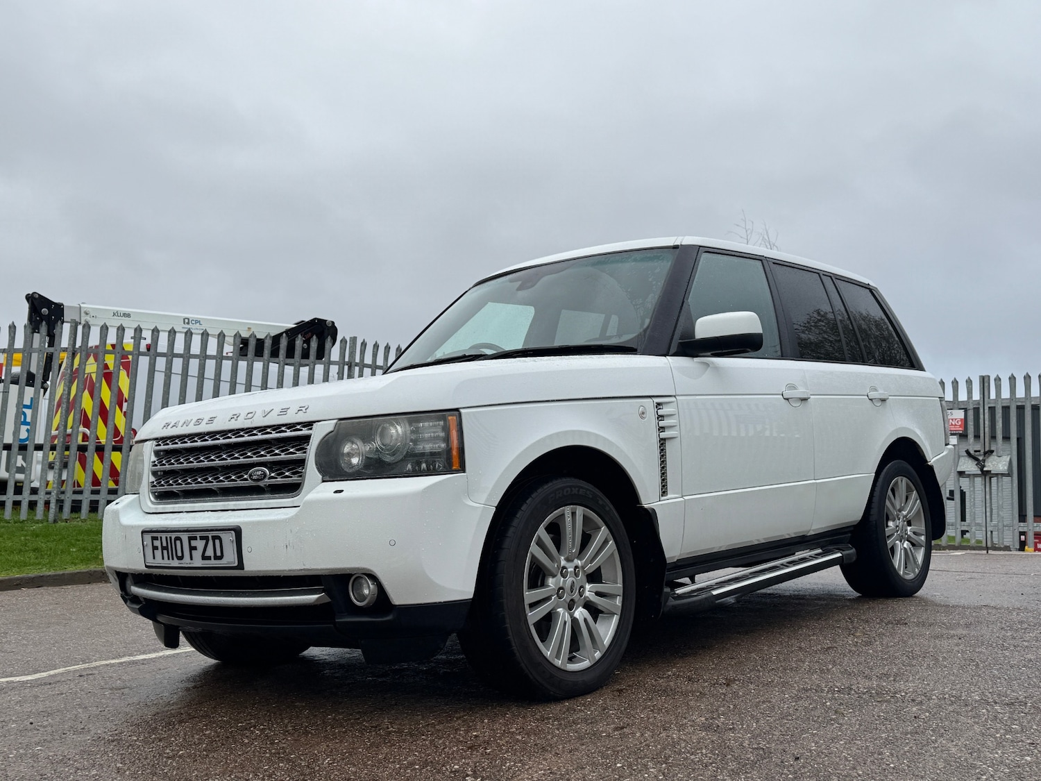 Used Land Rover Range Rover 2010 for sale - 76850924: Photo 10