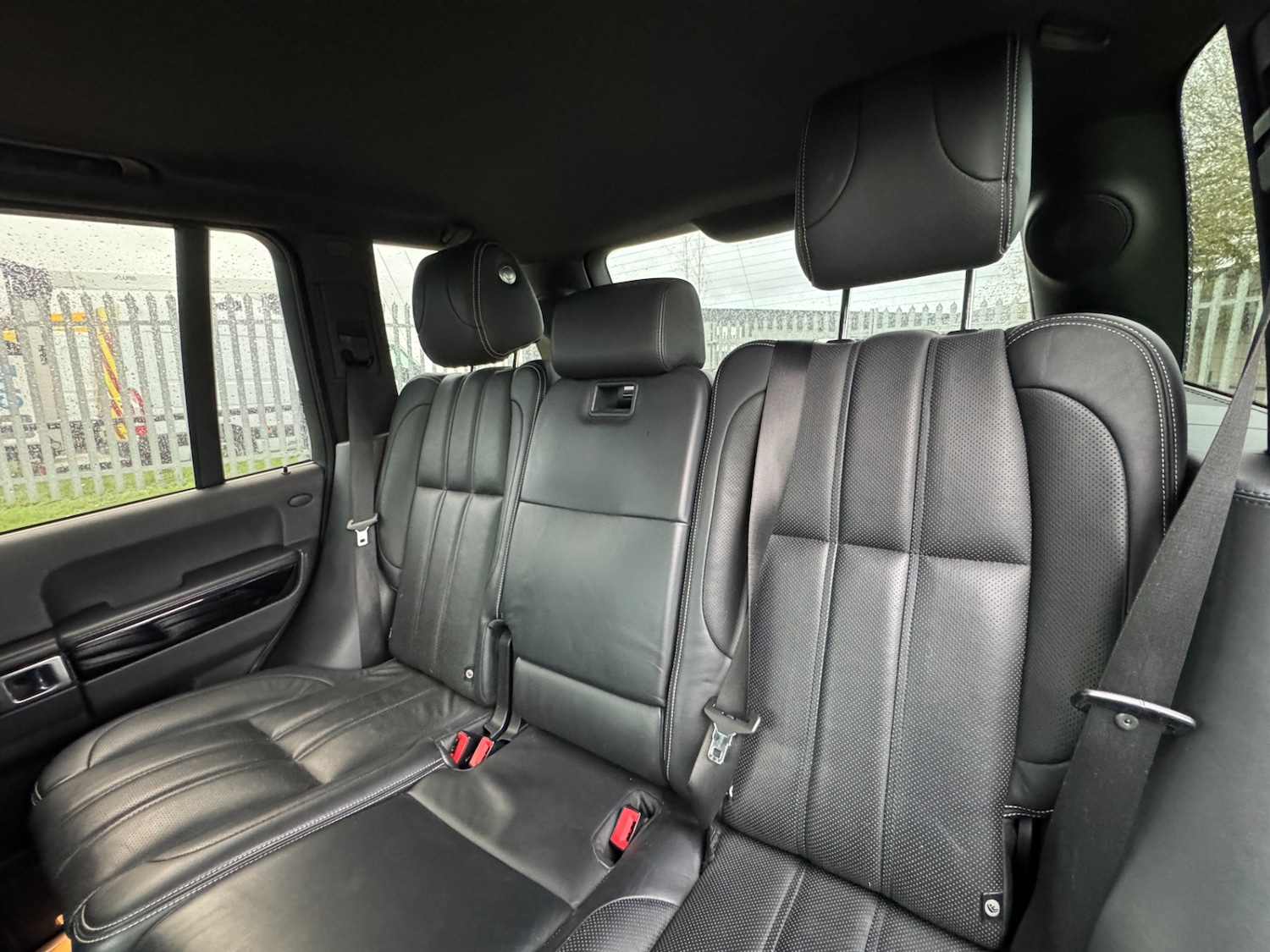 Used Land Rover Range Rover 2010 for sale - 76850924: Photo 17