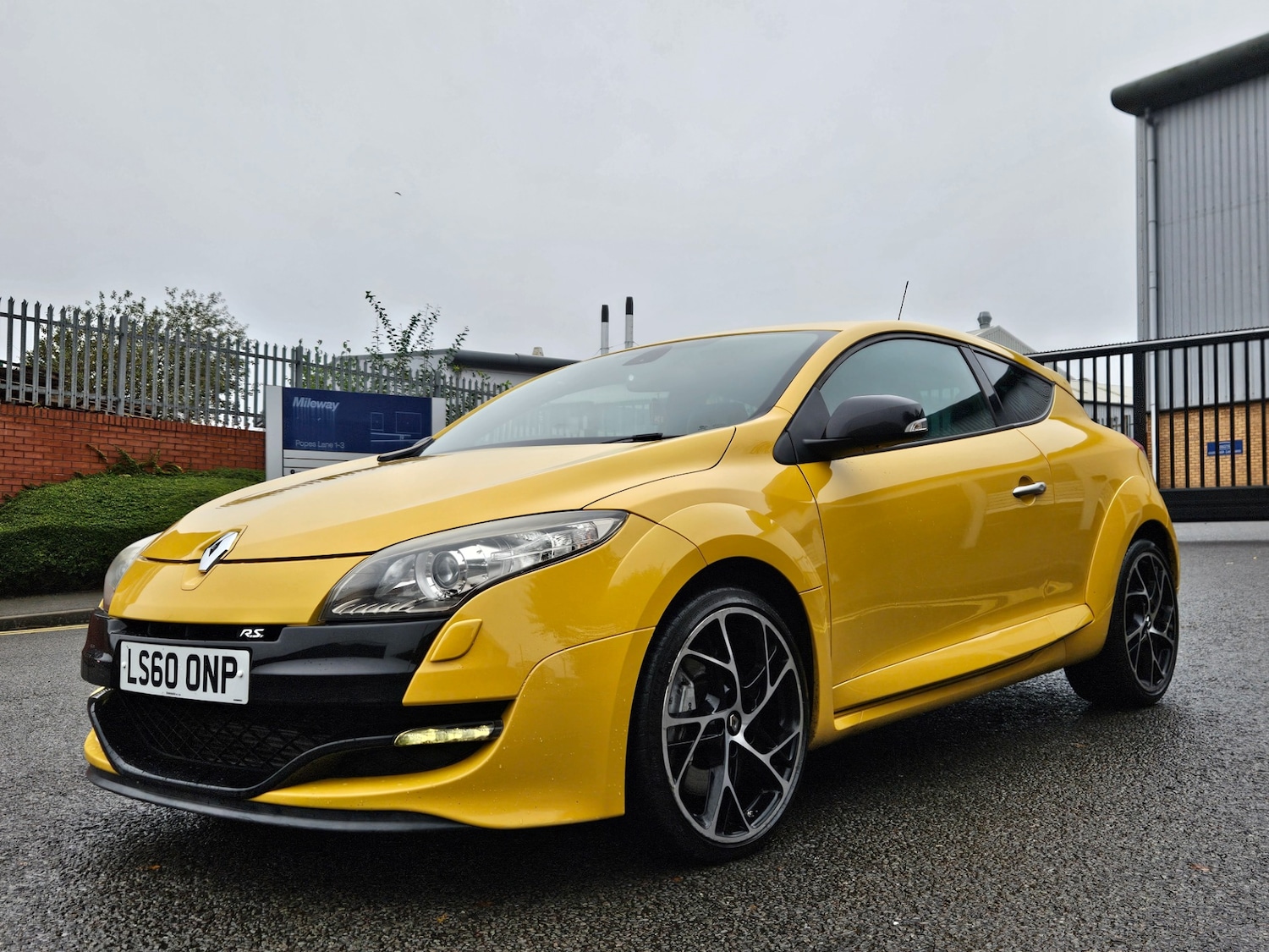 Used Renault Megane 2010 for sale - 76672240: Photo 11